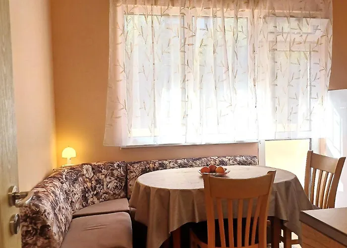 Serene Sky Апартаменты